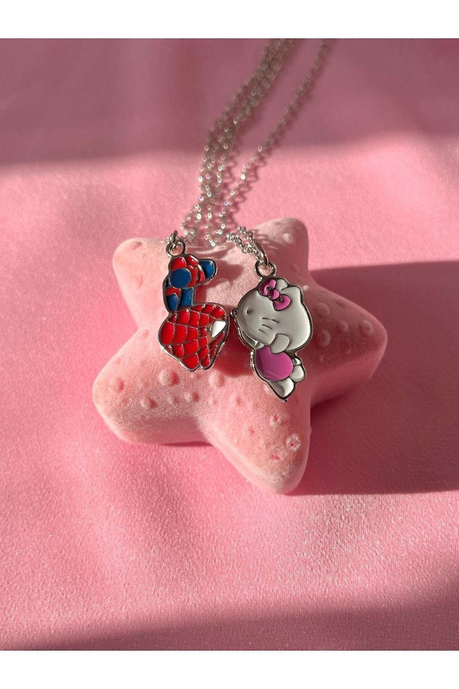 Spiderman Hello Kitty Çift Kolye