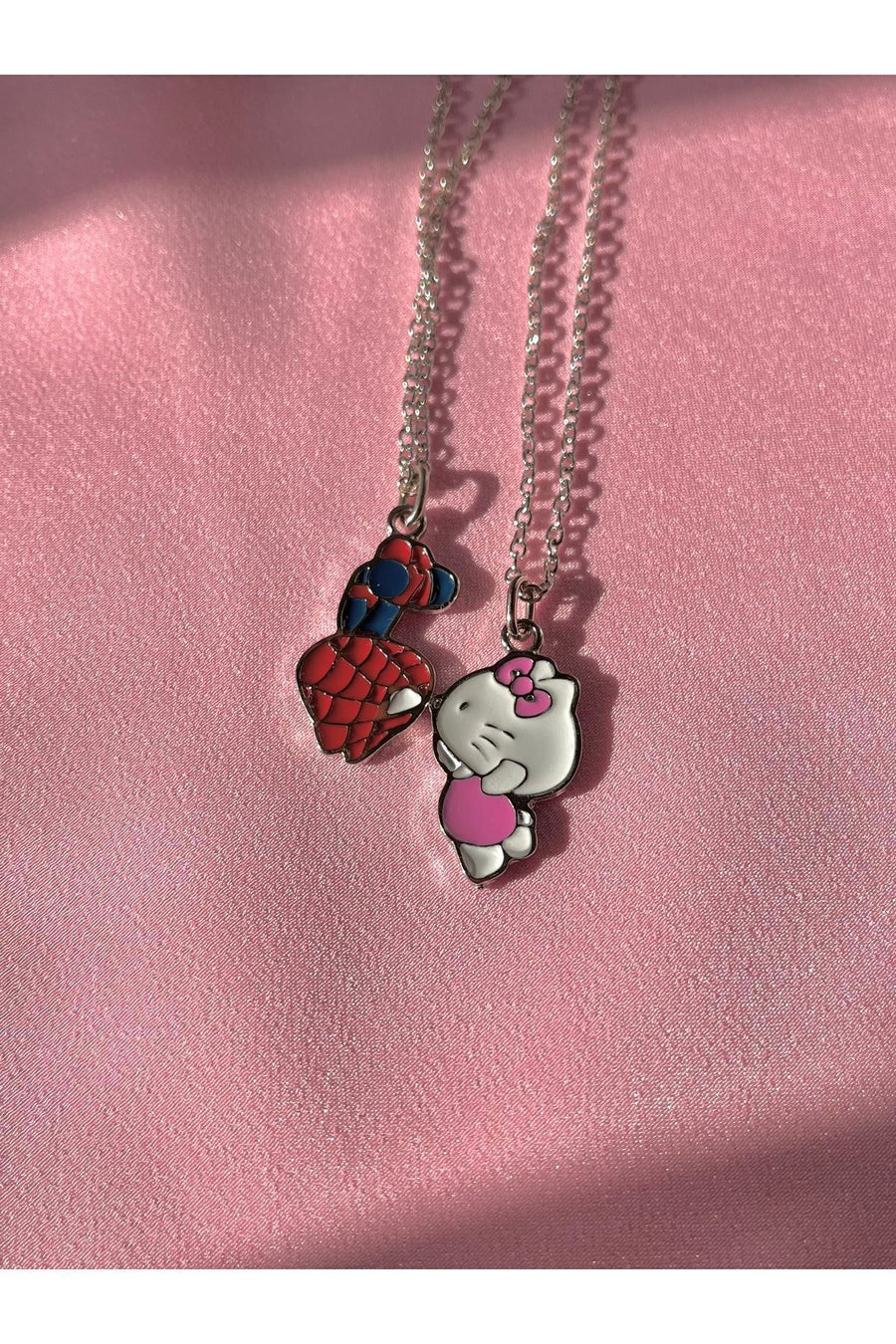 Spiderman Hello Kitty Çift Kolye