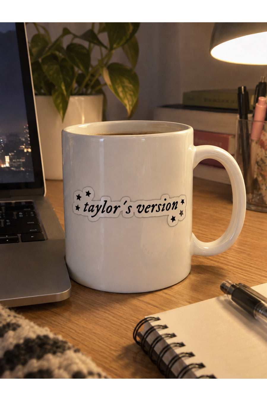 Taylor's Version Yazılı Yıldız Baskılı Beyaz Seramik Kupa Bardak